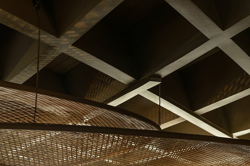 wood and timber define the interior design | image ©chuan he