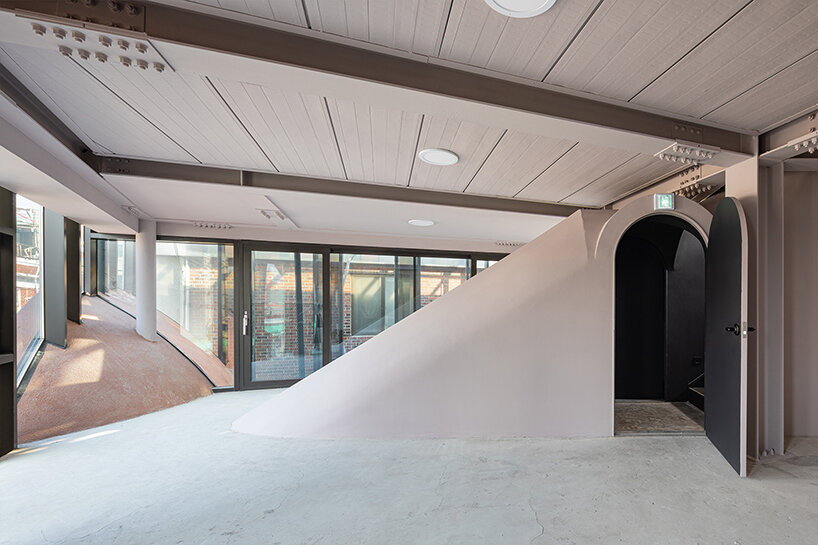 moon hoon diagon designboom