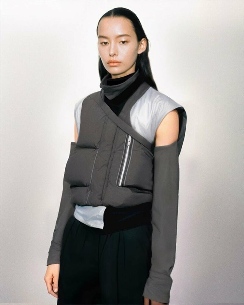 NEWFACET imagines an abstract fashion campaign using AI program stable diffusion