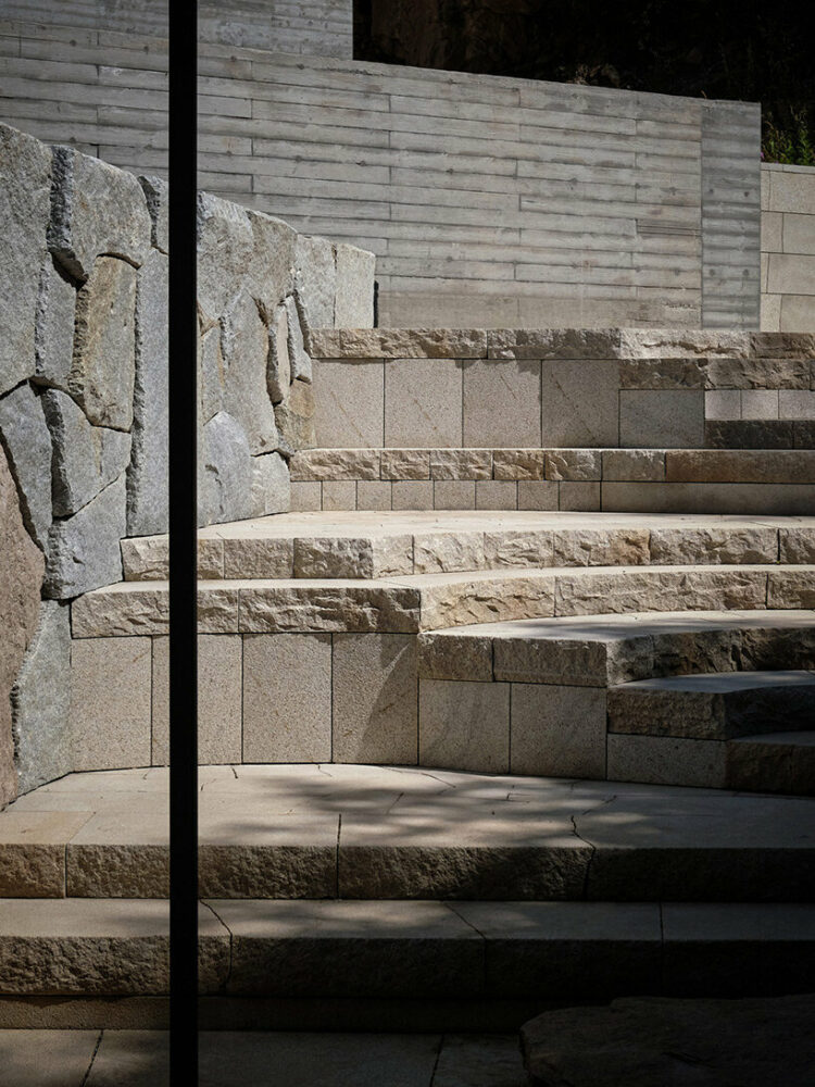 image by Jonathan Leijonhufvud