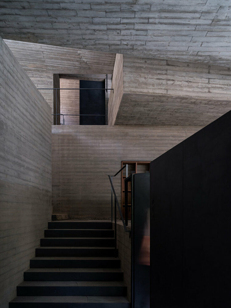 image by Tian Fangfang