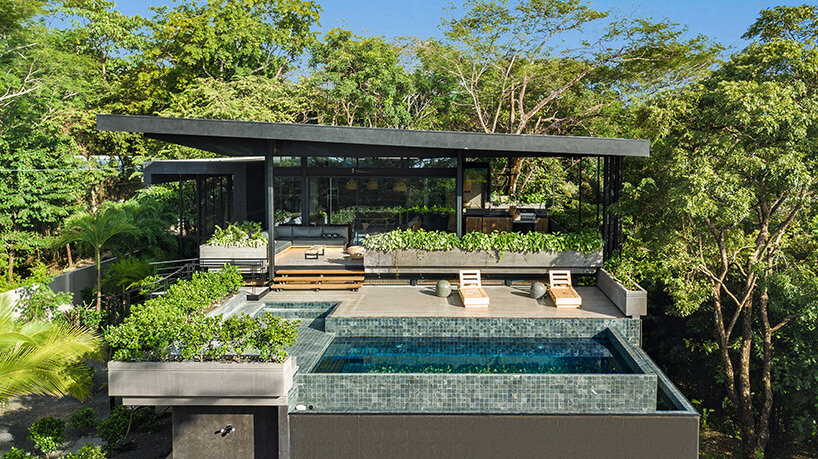 studio saxe raintree house