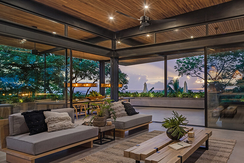 studio saxe raintree house