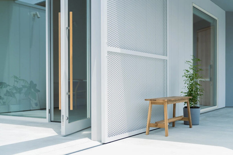 image by Kazuhito Koizumi