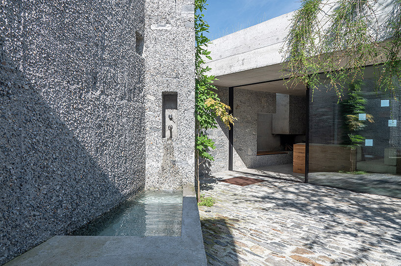 wespi de meuron romeo sculpts monolithic stone dwelling in san nazzaro, switzerland