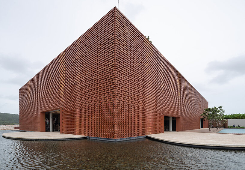 wyndham club house designboom