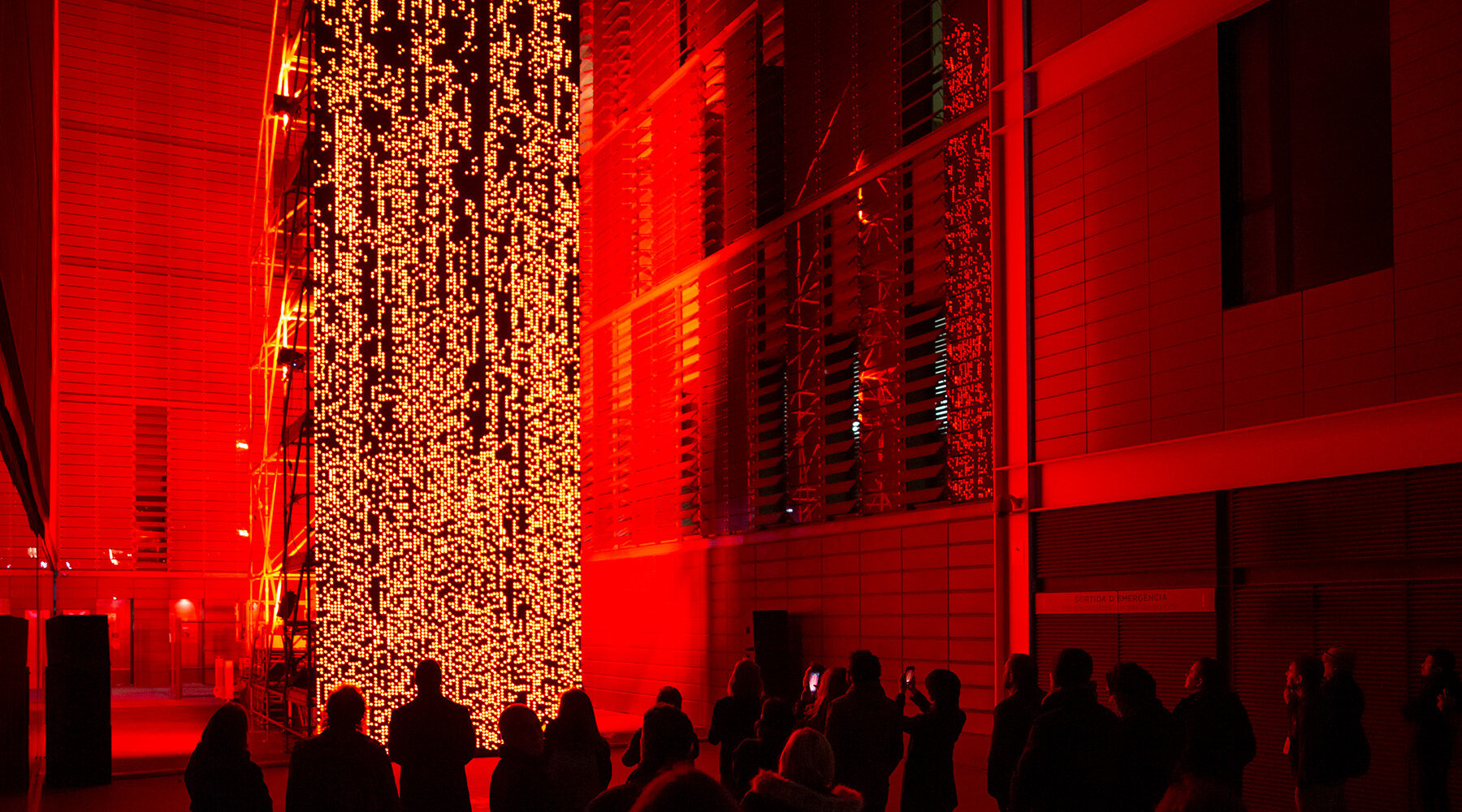 ISE-llum-bcn-tech-tour-designboom-fullwidth
