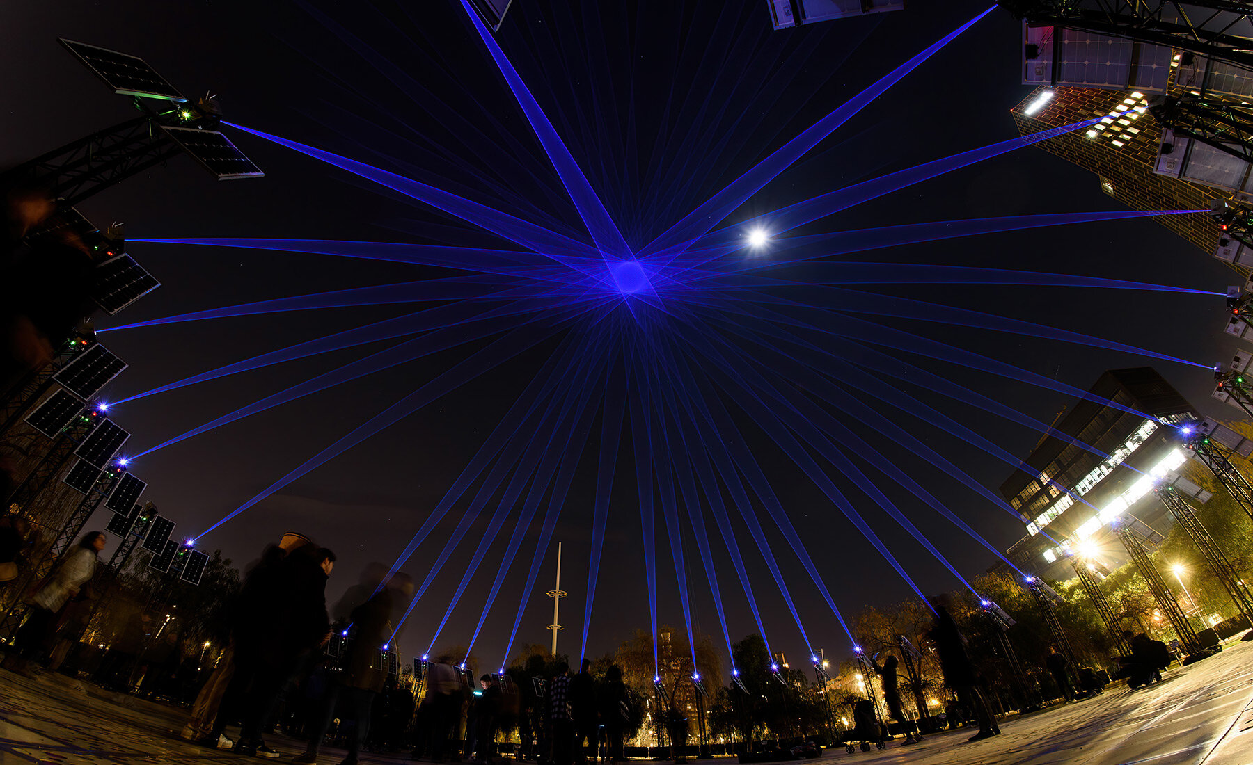 ISE-llum-bcn-tech-tour-designboom-fullwidth3