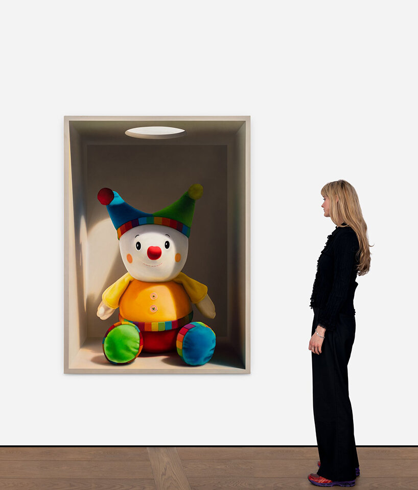 mehdi ghadyanloo paints nostalgic, hyperrealistic toys at almine rech in london