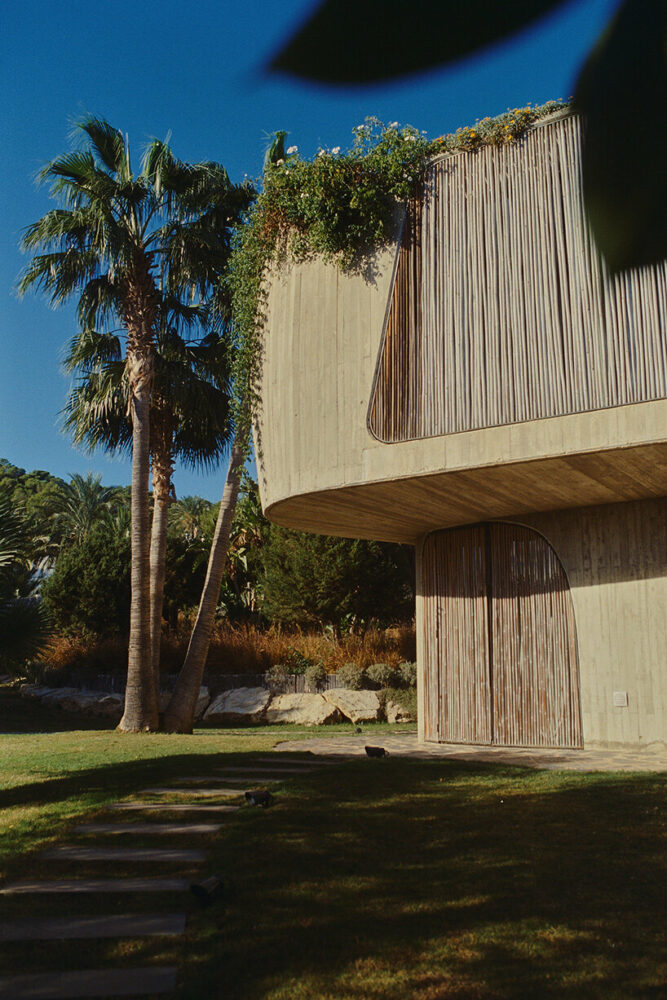 david altrath photographs ‘villa mediterraneo’ gazing over ibiza through bamboo screens