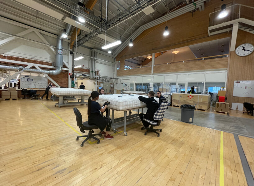 hästens bed blue check pattern