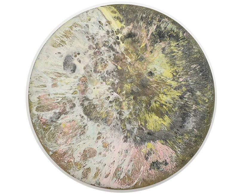 目[mé], Acrylic gas T-2M#16, 2021 | collection of the artist