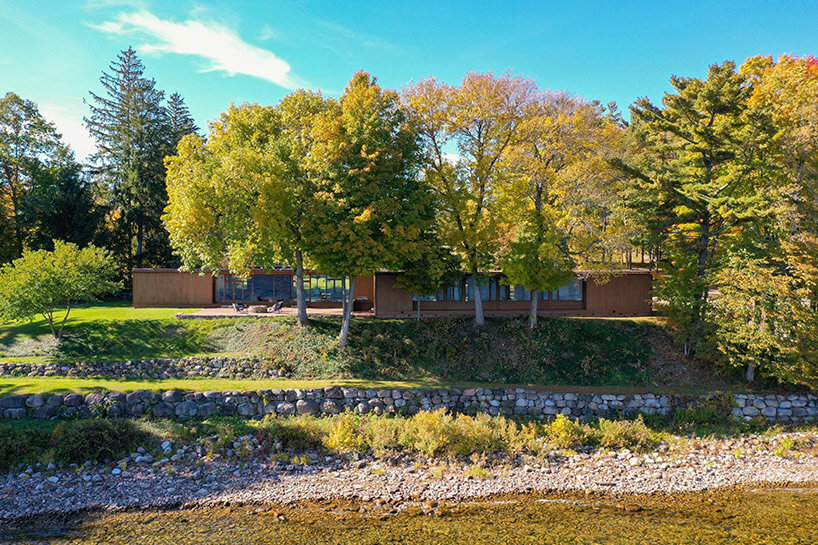 philip johnson's early modernist lake house is now on sale in willsboro, new york