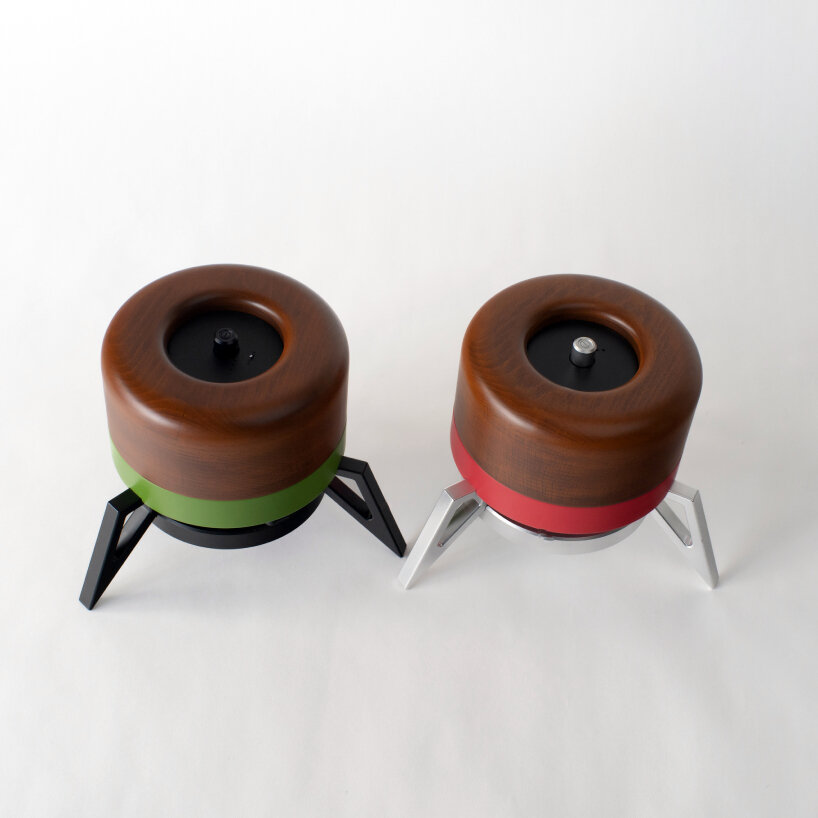 art robot speakers