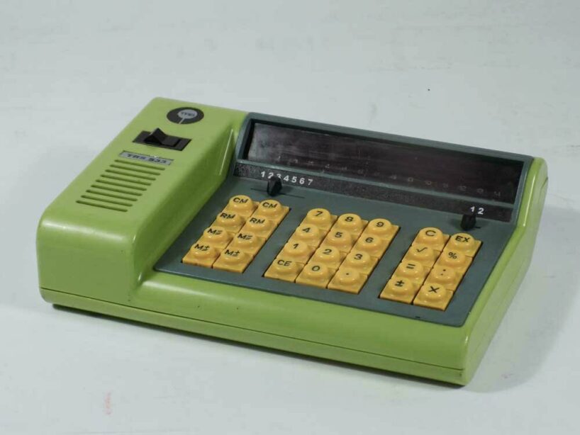 Davor Grünwald, Electronic calculator TRS 537, Manufacturer: TRS, Zagreb, 1974, © Museum of Arts and Crafts, Zagreb