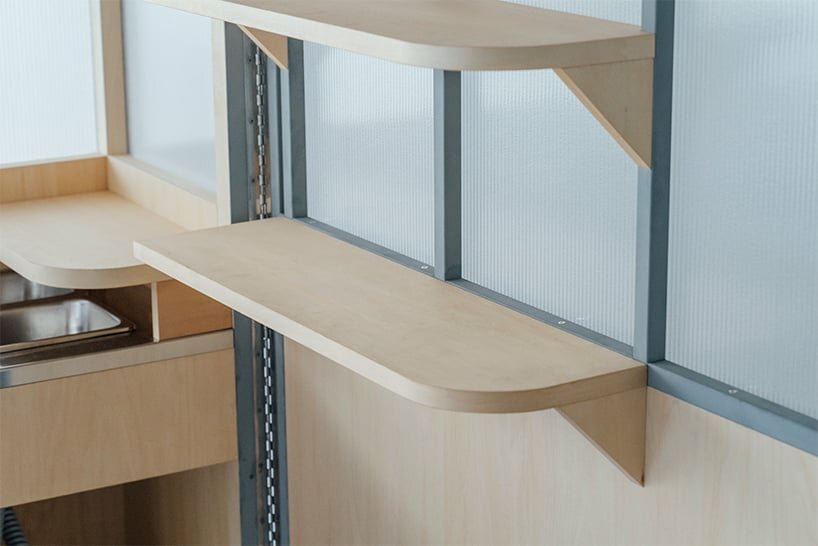 curved shelves