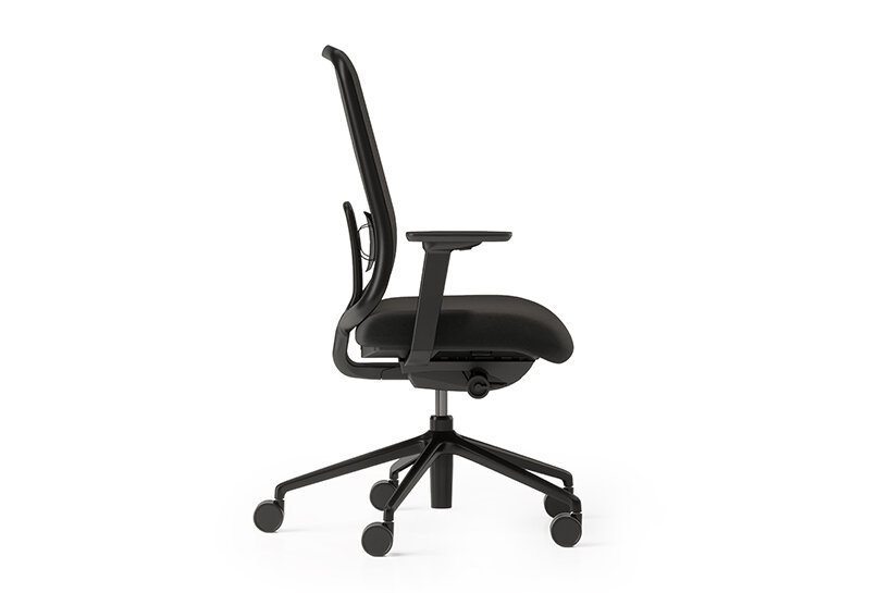 Sia Gabriel Runner Mesh Task Chair Side Profile