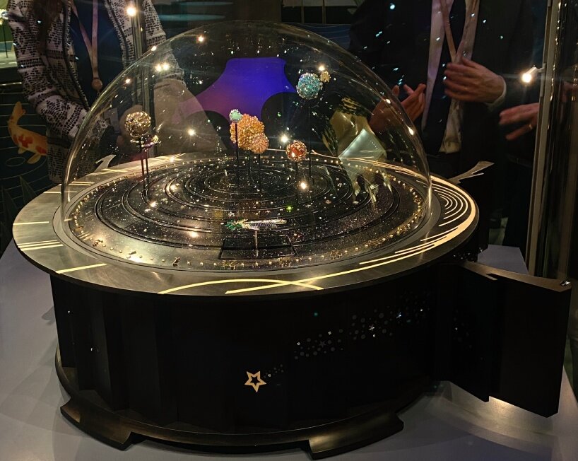 van cleef arpels planetarium automaton