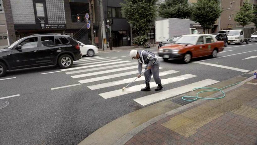 Homo Urbanus Kyotoiutus © Bêka & Lemoine