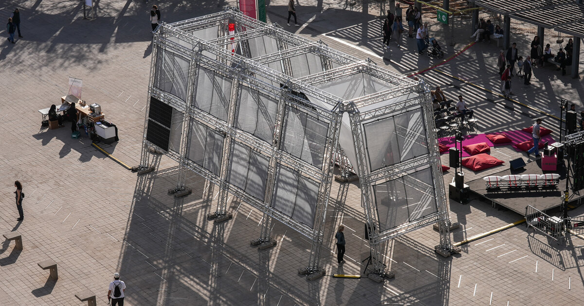 temporary installations transform barcelona's urban spaces during