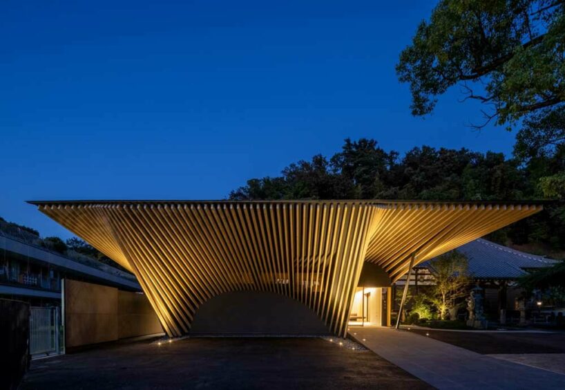 kengo kuma’s sculptural wooden structure adds a modern twist to kanjoin temple in japan