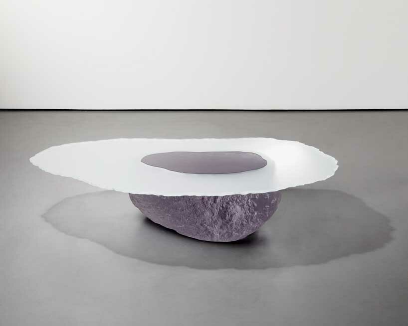 wonmin park's 'unding' exhibit plays with translucency & light at carpenters workshop gallery