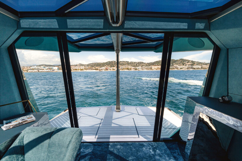 BMW premieres THE ICON, a battery-powered electric watercraft elevated by hydrofoils