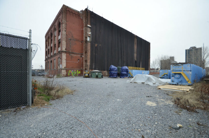 brooklyn’s century-old power plant opens as a vibrant arts venue by herzog & de meuron