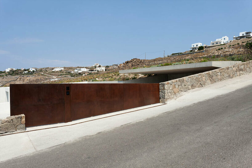 image by Yiannis Hadjiaslanis