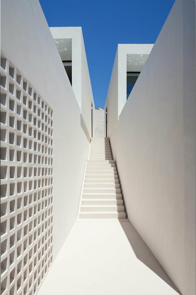 image by Yiannis Hadjiaslanis