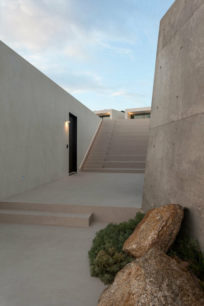image by Yiannis Hadjiaslanis