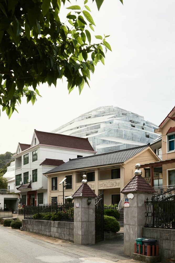 Το kejia mei αποτυπώνει τη δύναμη της αρχιτεκτονικής της τοπικής κοινότητας του Hangzhou στην Κίνα