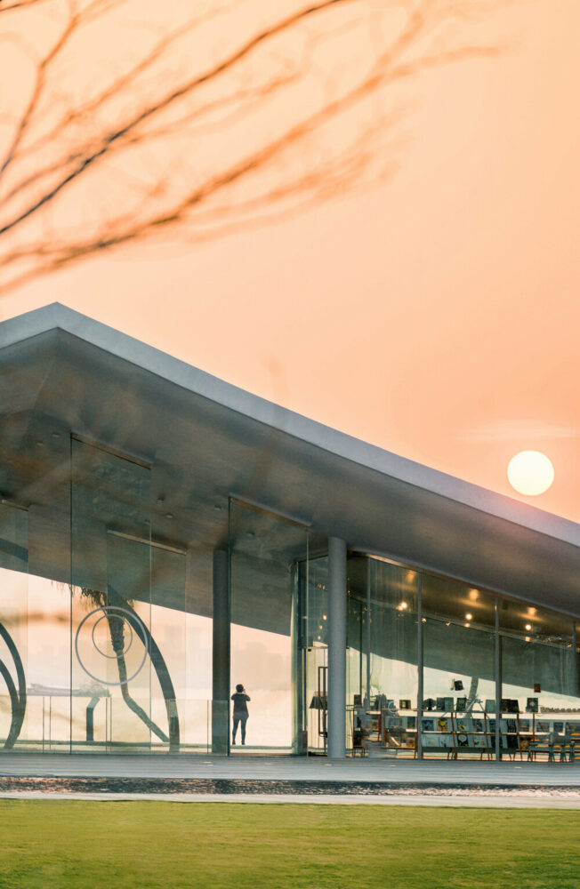 sou fujimoto’s ‘sky mountain’ curls up the coastal landscape of hainan province