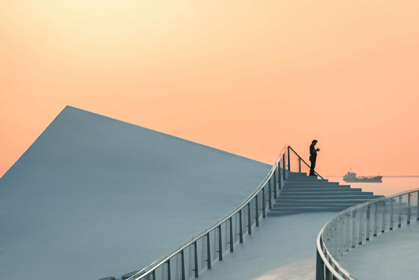 sou fujimoto’s ‘sky mountain’ curls up the coastal landscape of hainan province