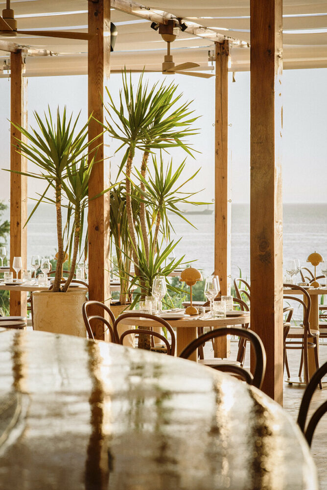 nestled in coastal lebanon, ‘butler’s table’ by carl gerges architects is a tribute to the sun