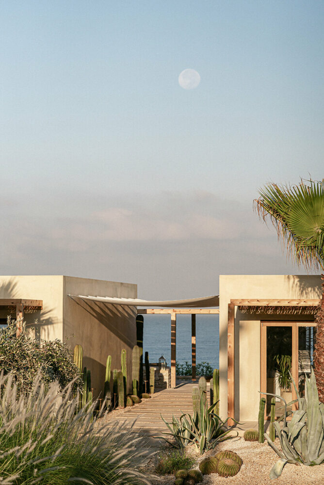 nestled in coastal lebanon, ‘butler’s table’ by carl gerges architects is a tribute to the sun