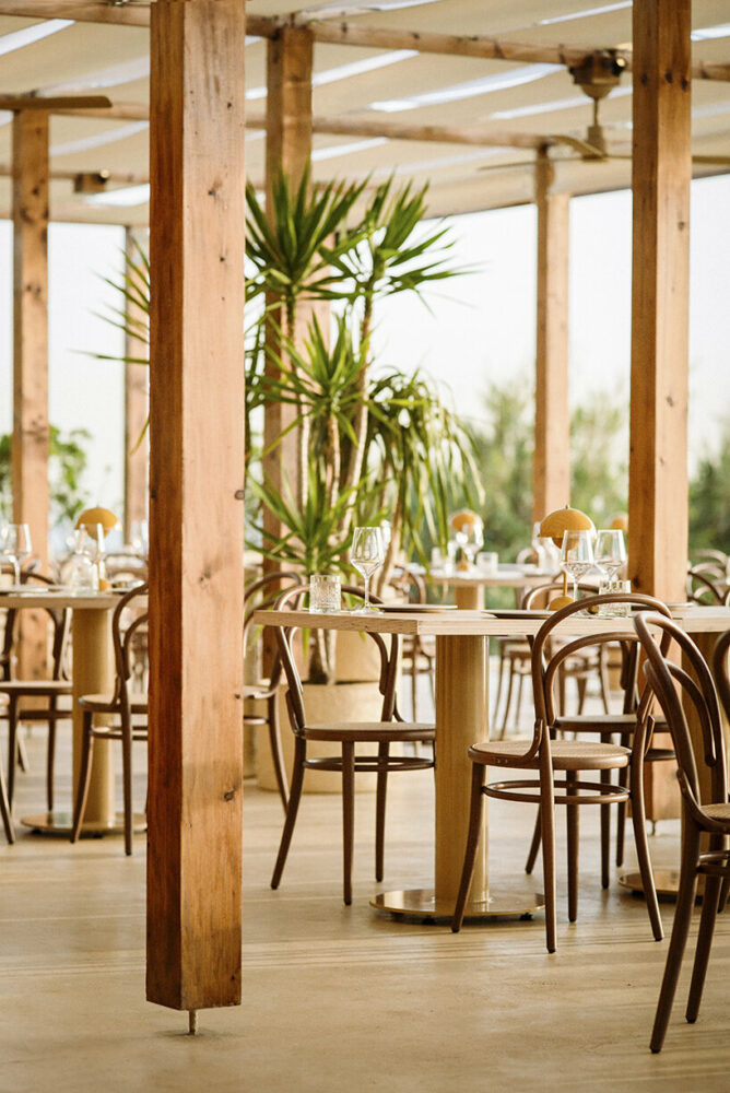 nestled in coastal lebanon, ‘butler’s table’ by carl gerges architects is a tribute to the sun