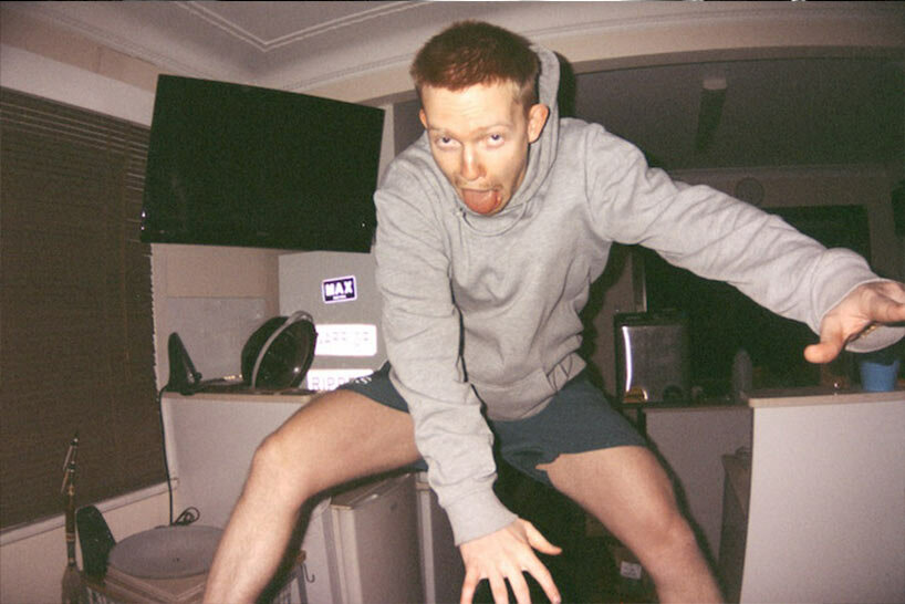 flashback: a classic film camera with digital technology designed to reduce plastic waste