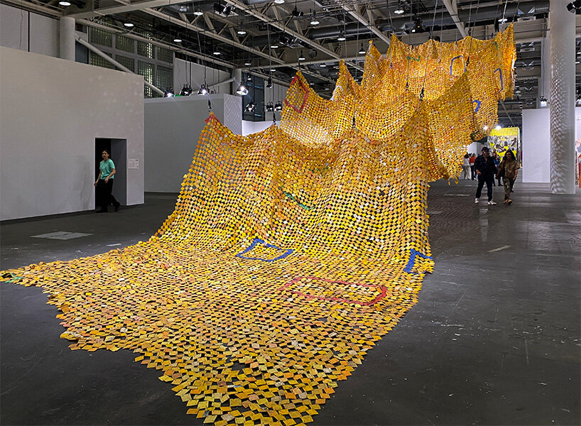 Undulating Art Installation Made Up of Publicly Sourced Images