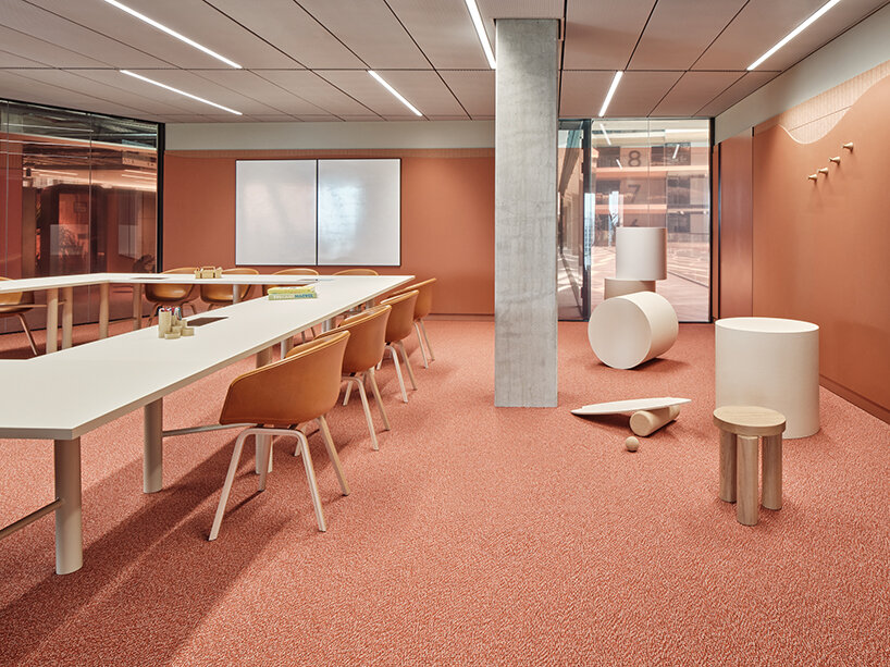 studio modijefsky booking.com 