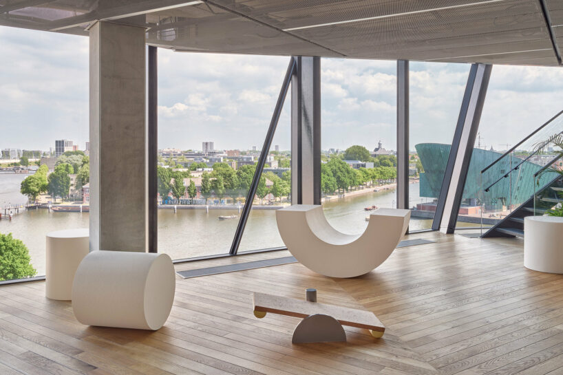 studio modijefsky booking.com 