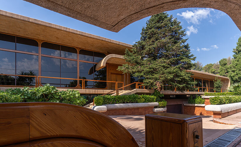 felipe pantone casa axis