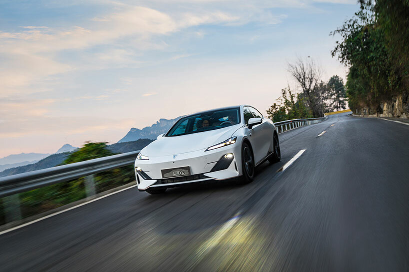 deepal changan SL03 goes full-electric with battery, hydrogen-fuel or hybrid drives