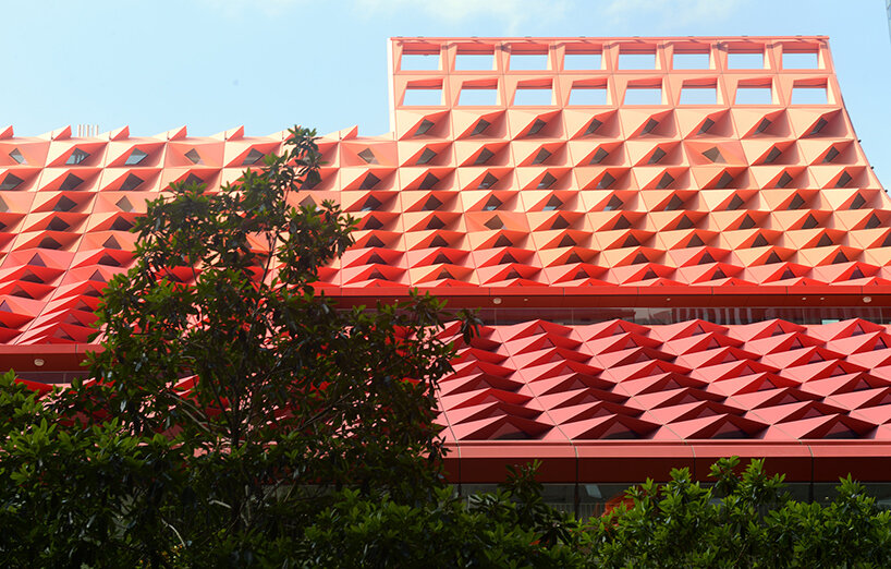 manuelle gautrand's tessellated roof drapes over phive civic center in parramatta, sydney 