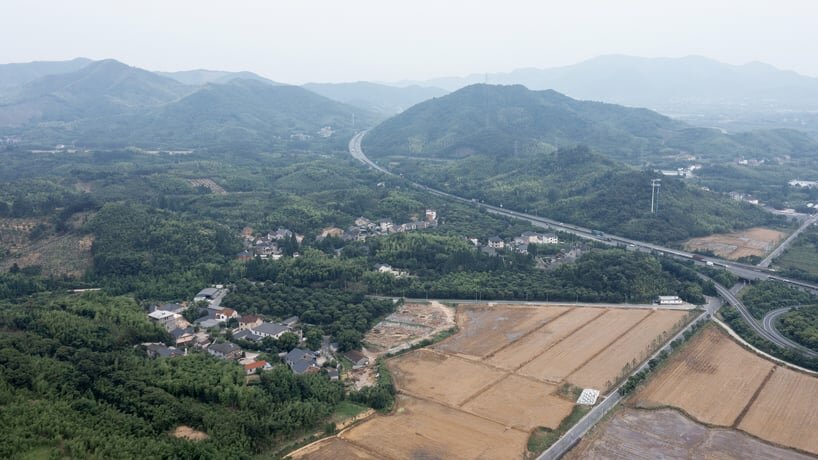 Dream draws from the natural landscape of Qingshan Village