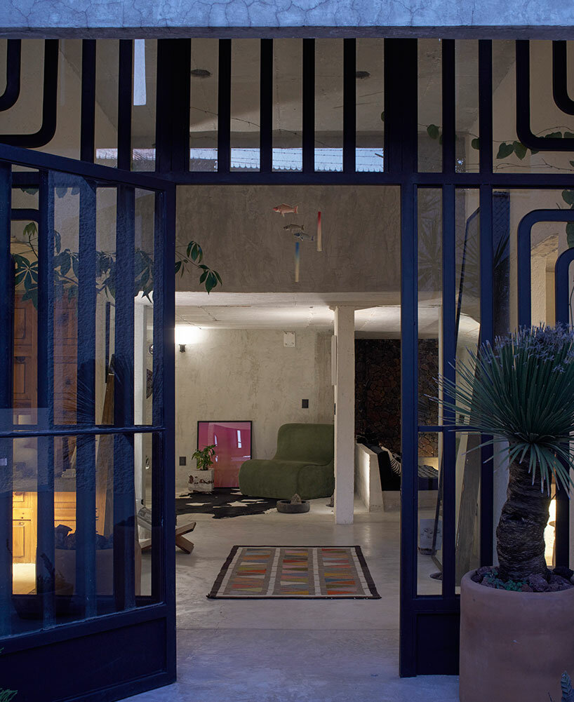 ludwig godefroy’s home renovation in mexico allows lush garden to take center stage