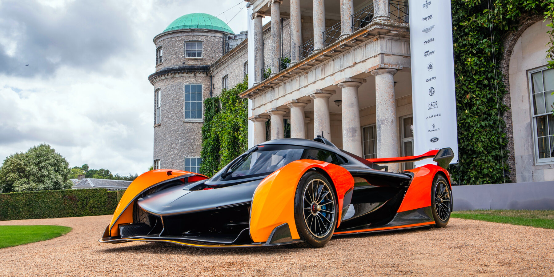 mclaren-sotus-gt-gran-turismo-sport-playstation-designboom-ban