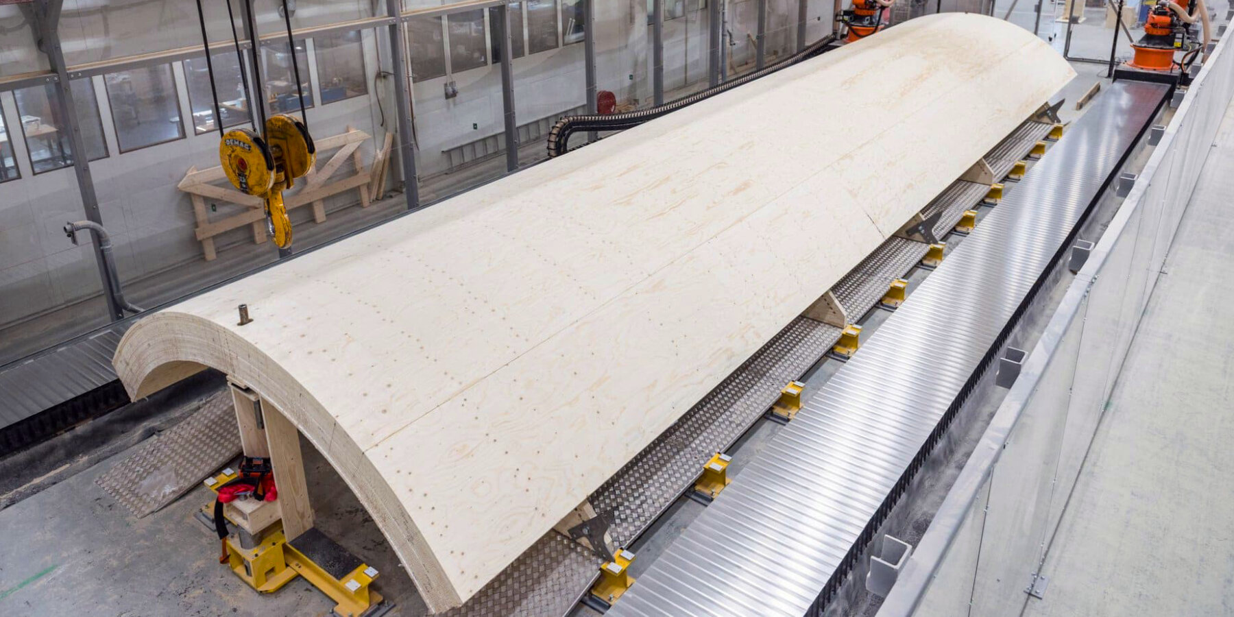 modvion-world's-largest-wood-wind-turbine-designboom-ban2