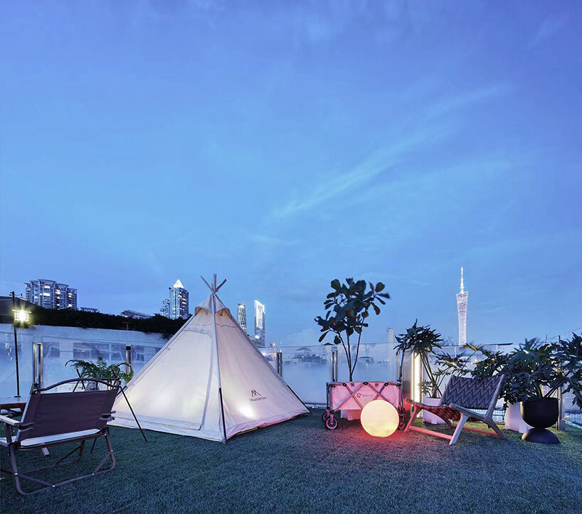 infinity design infuses nature, light, and space into family home in china