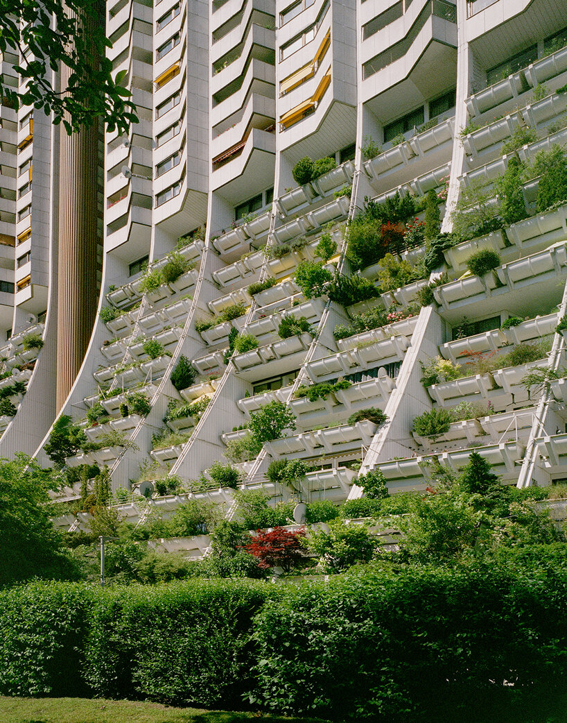 from otto wagner to adolf loos: new map charts vienna's modern architectural scene